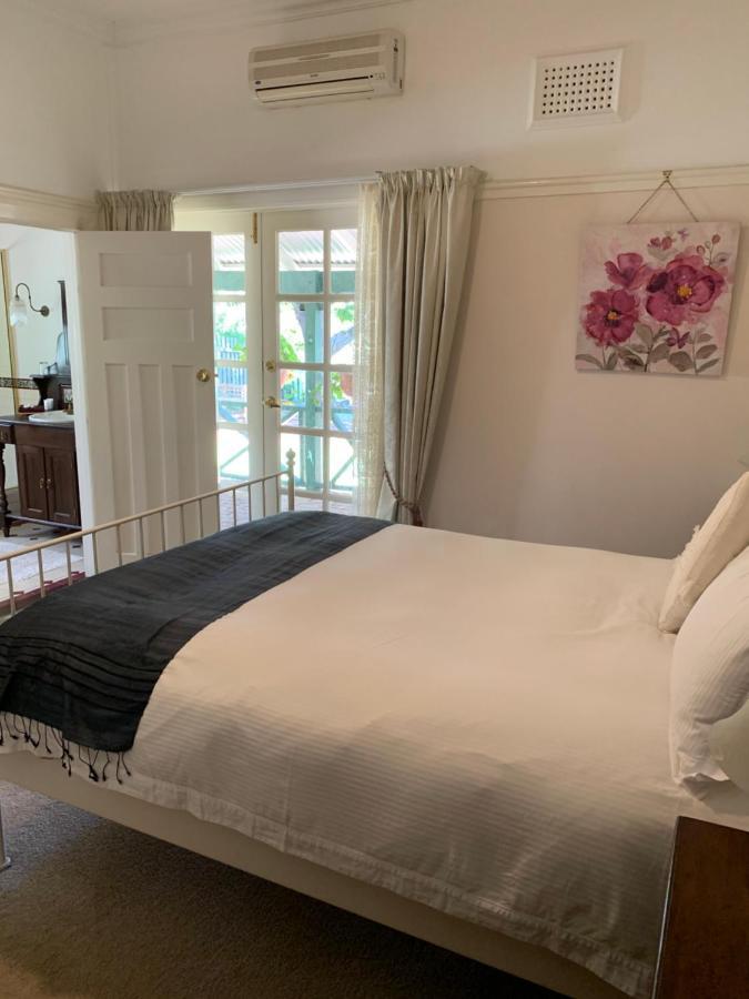 Rosebridge House Bed & Breakfast Adult Retreat Gooseberry Hill Dış mekan fotoğraf