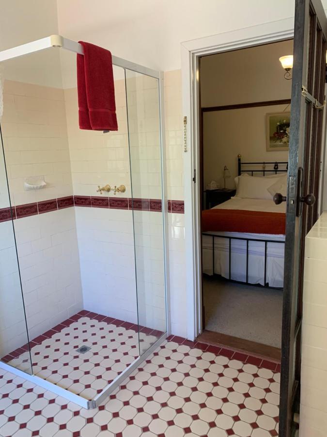 Rosebridge House Bed & Breakfast Adult Retreat Gooseberry Hill Dış mekan fotoğraf