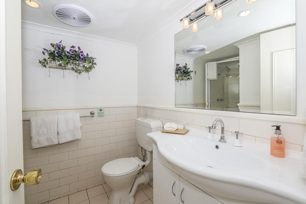 Rosebridge House Bed & Breakfast Adult Retreat Gooseberry Hill Dış mekan fotoğraf