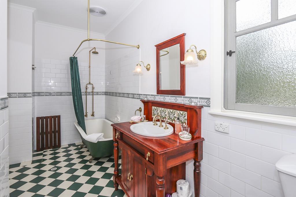 Rosebridge House Bed & Breakfast Adult Retreat Gooseberry Hill Dış mekan fotoğraf