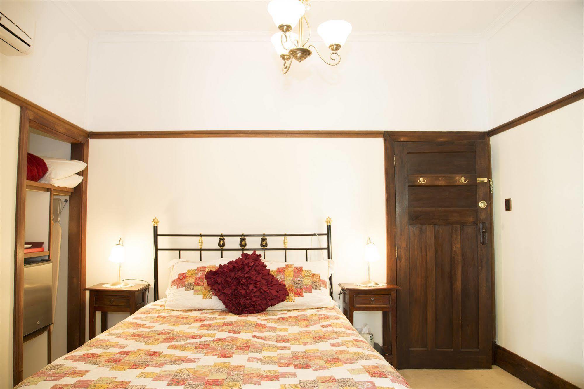 Rosebridge House Bed & Breakfast Adult Retreat Gooseberry Hill Dış mekan fotoğraf